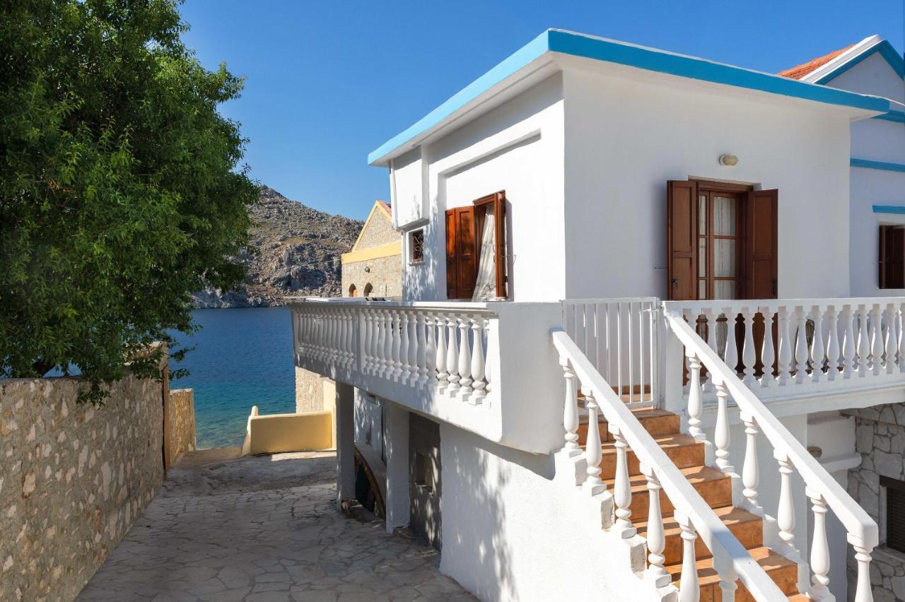 Penzion Maravelia Mare Symi Exteriér fotografie