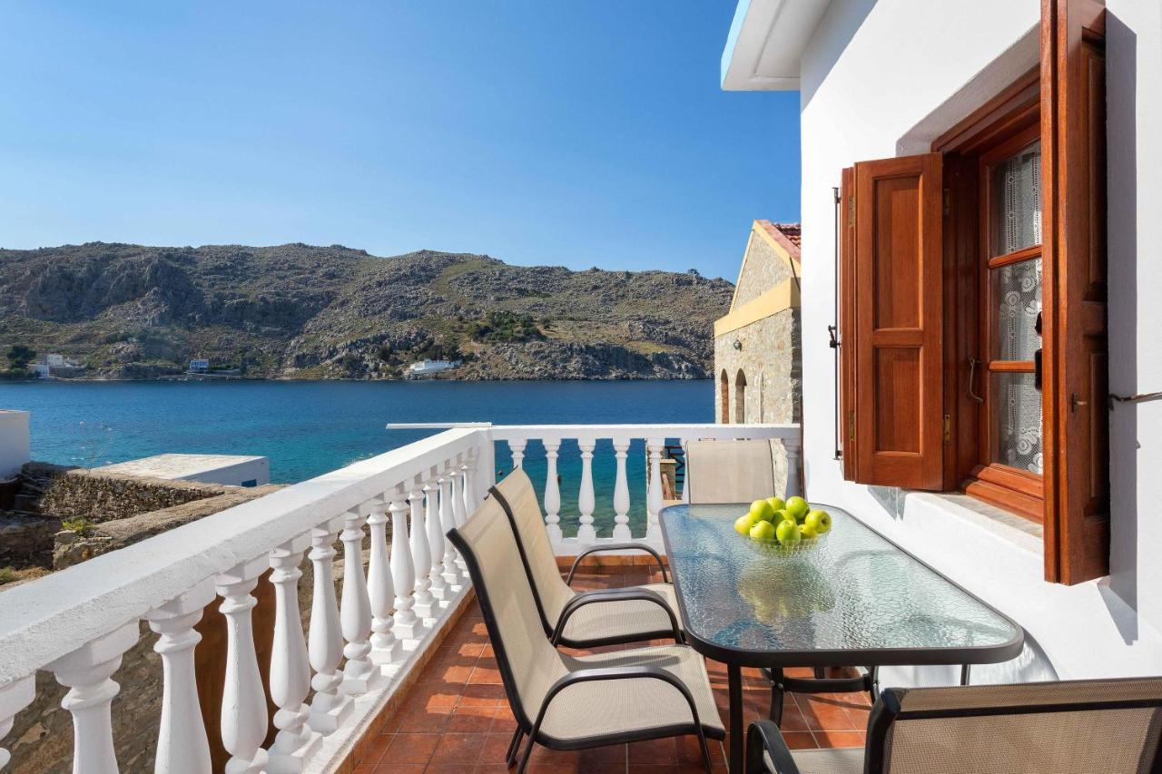 Penzion Maravelia Mare Symi Exteriér fotografie