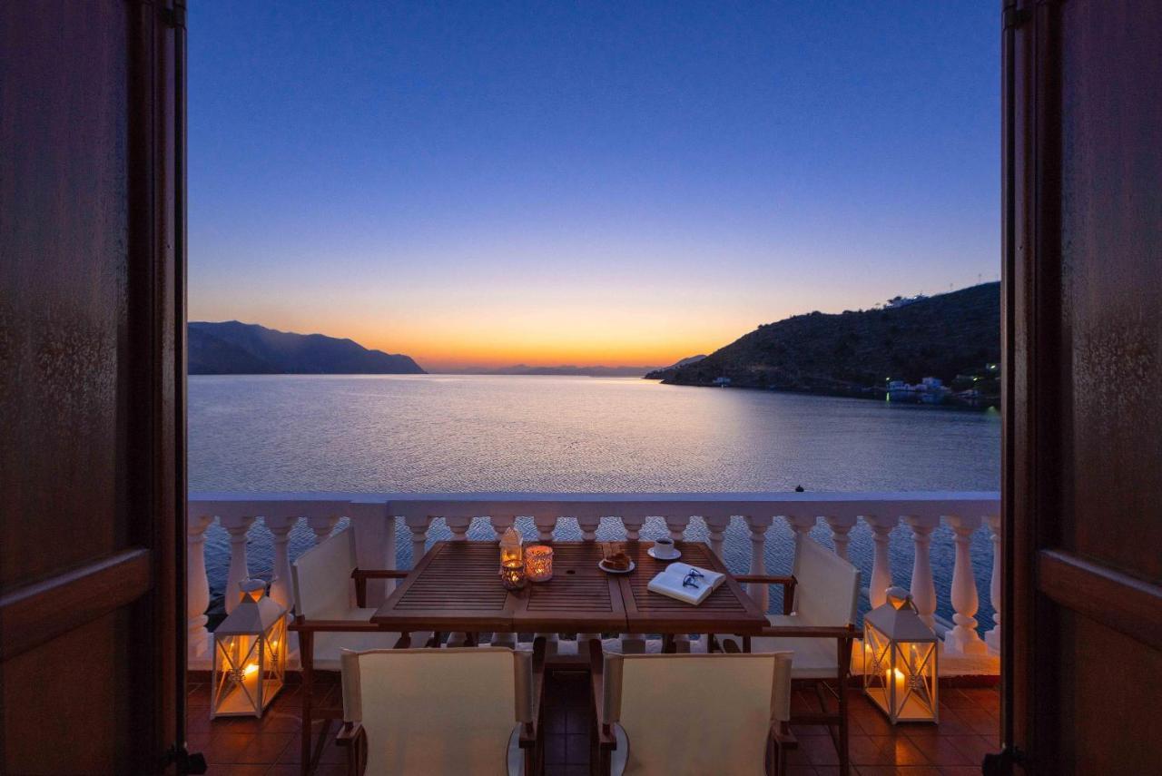 Penzion Maravelia Mare Symi Exteriér fotografie